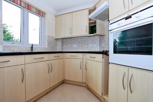 KITCHEN- click for photo gallery